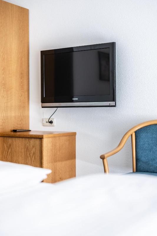 Two-Bedroom Apartment image 4