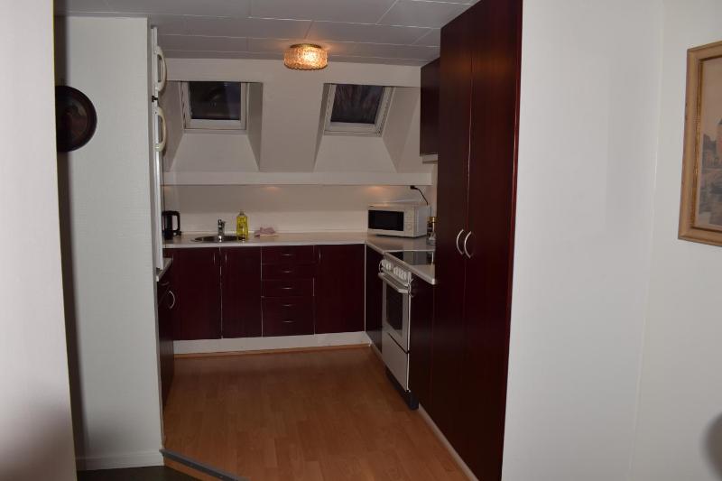 Double Room with Shared Bathroom image 2