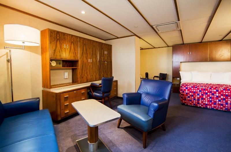 Executive Double Room image 4
