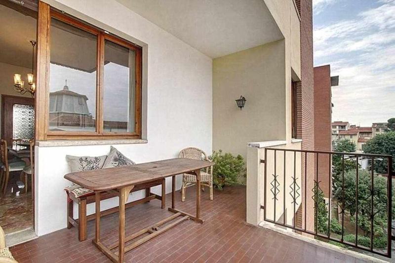 Frati Bigi With Two Bedrooms And Parking - image 10