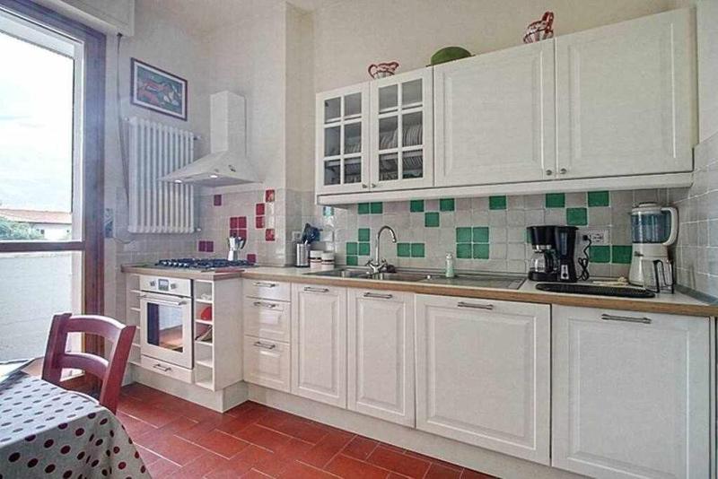 Frati Bigi With Two Bedrooms And Parking - image 13