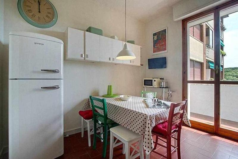 Frati Bigi With Two Bedrooms And Parking - image 16
