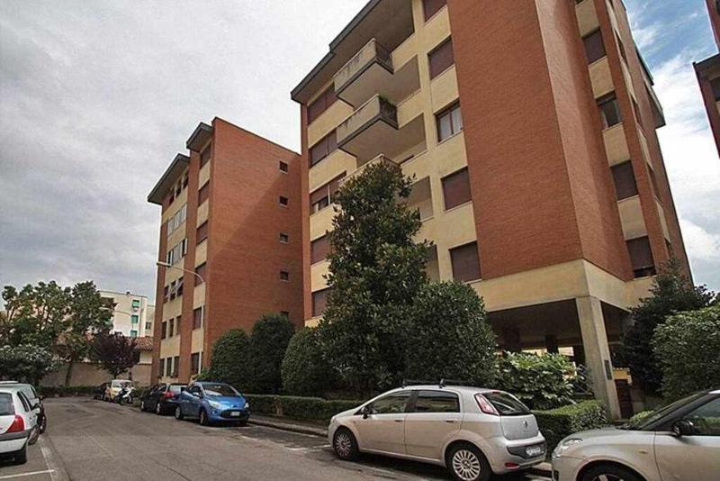 Frati Bigi With Two Bedrooms And Parking - image 5