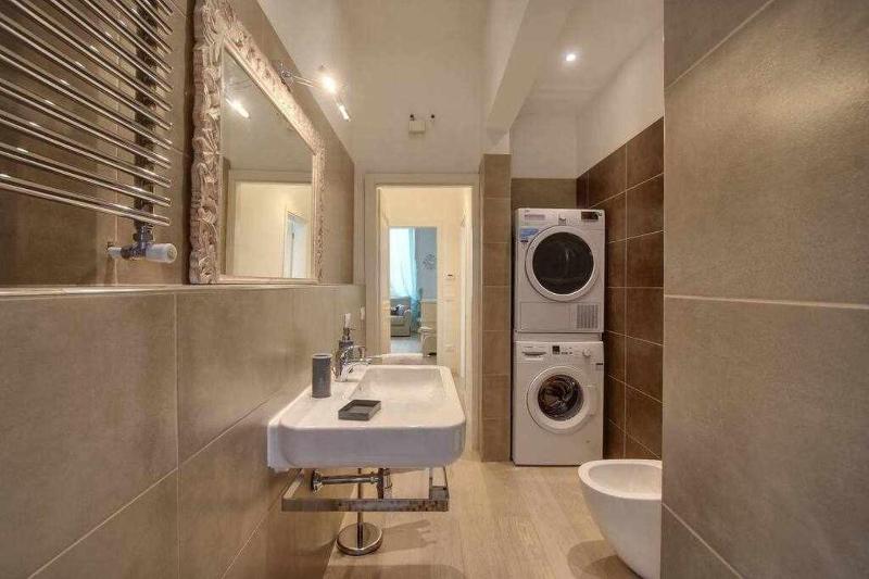 Apartment image 3