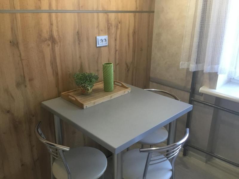 Three-Bedroom Apartment image 4