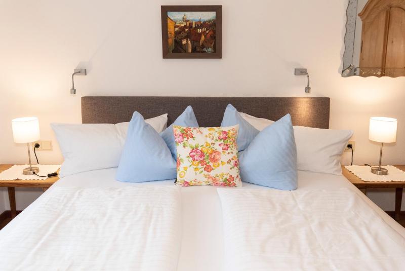 One Bedroom Apartment 40 m2 image 3