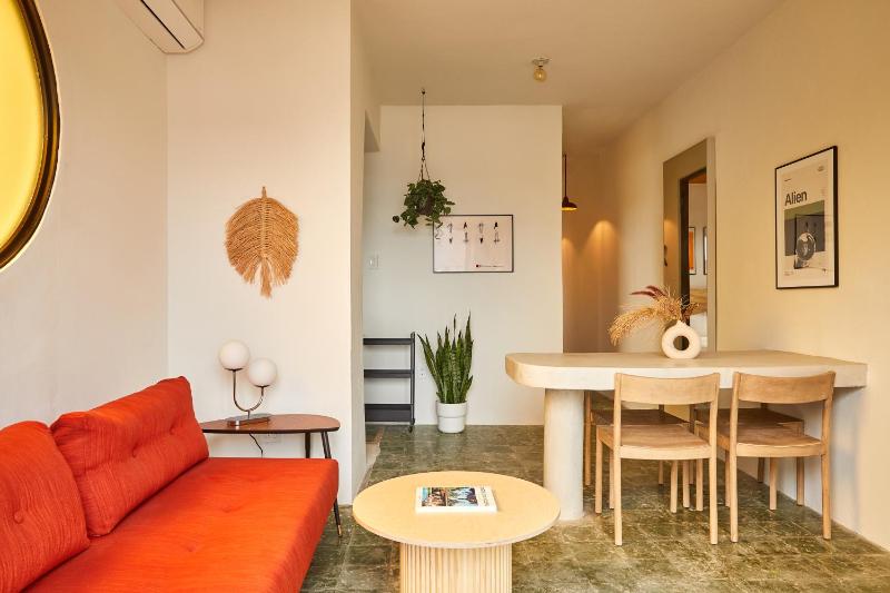 Deluxe Apartment image 1