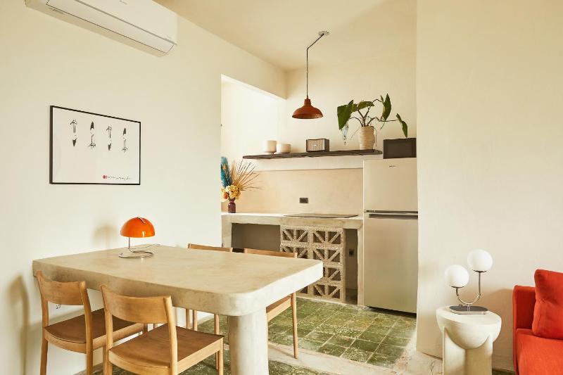 Superior Apartment image 3