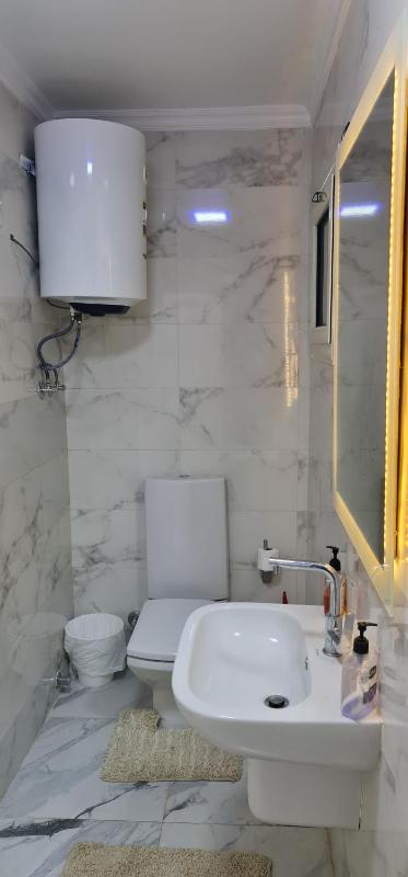 Quadruple Room with Bathroom image 4