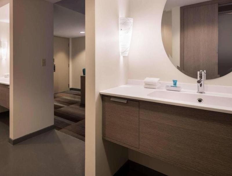 Aloft by Marriott Scottsdale - image 45