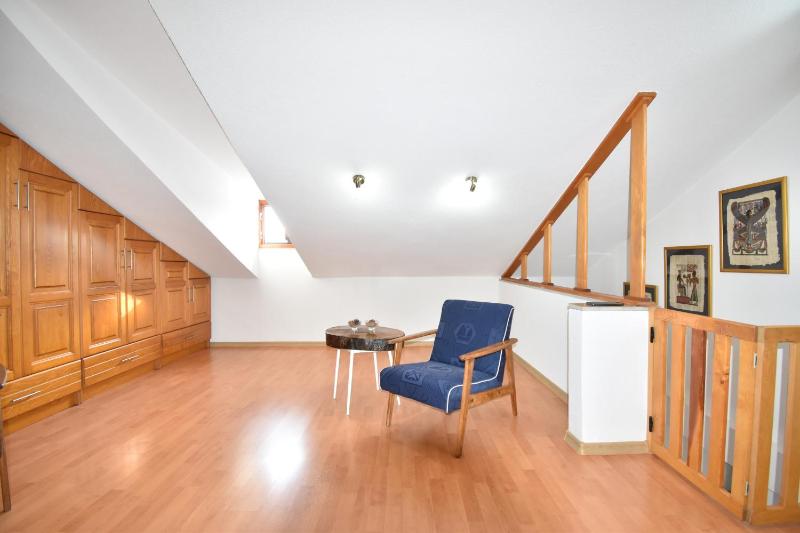 Duplex Apartment with Sea View image 4