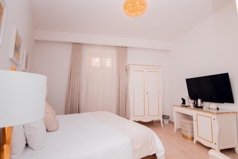 Giorgio Boutique Hotel - image 16
