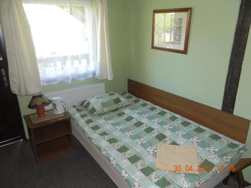 Single Room image 4