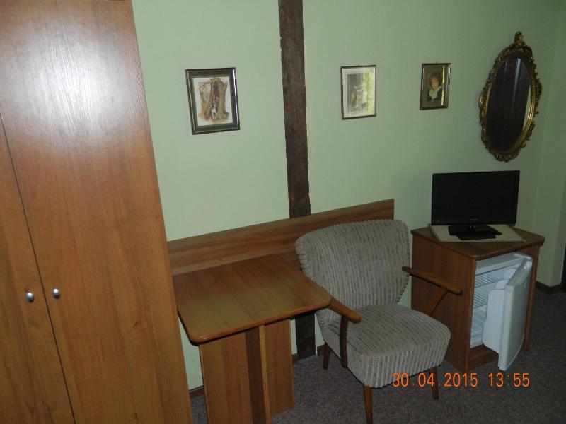 Double or Twin Room image 4