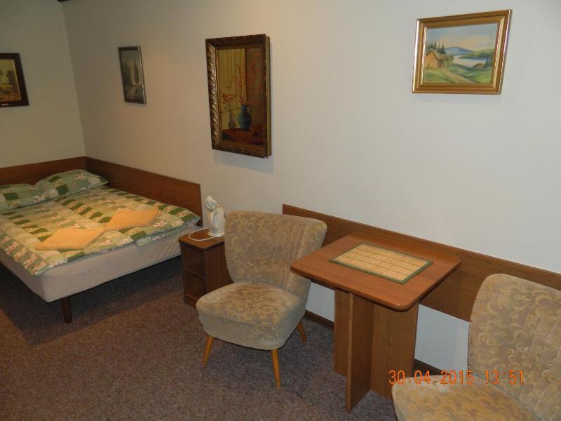 Double or Twin Room image 2