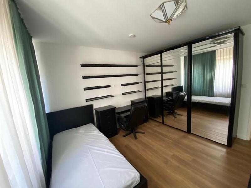 351 City Apartments Close to the Exhibition Center - image 16