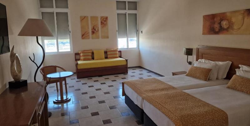 Standard Quadruple Room image 1