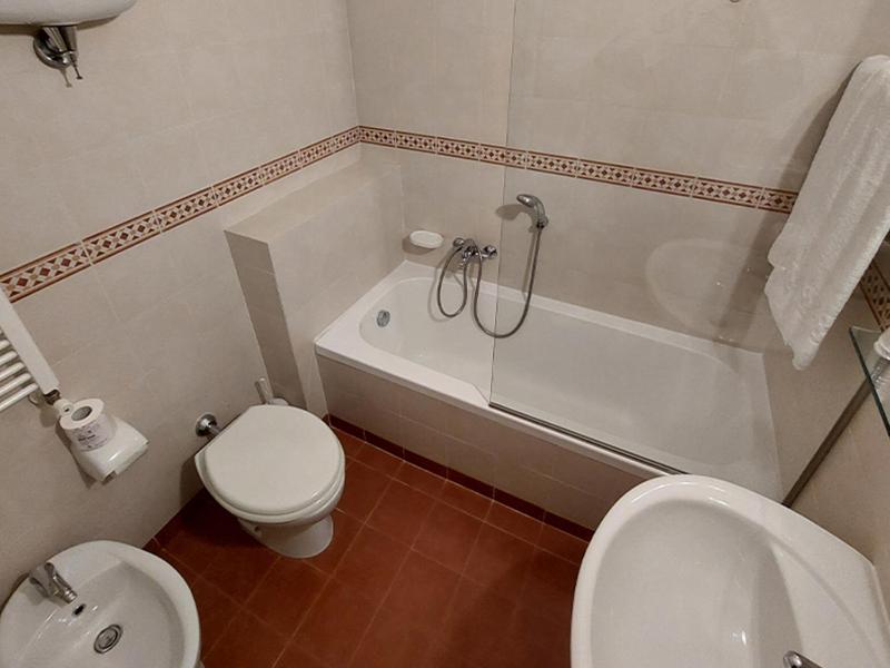 Suite image 4