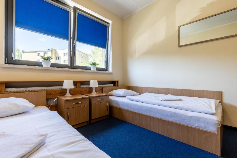 Double or Twin Room image 3