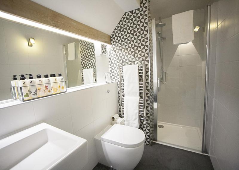Double Room with Sitting Area image 2