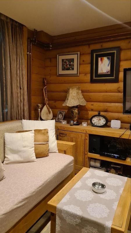 One-Bedroom Apartment image 2