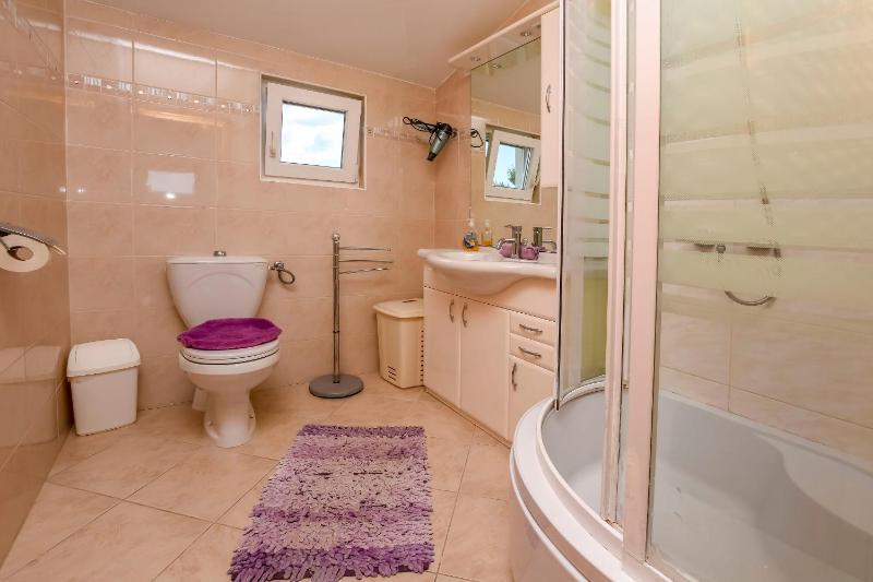 One-Bedroom apartment Standard image 2