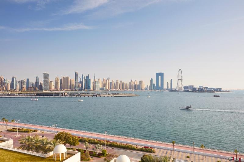 Deluxe Family Sea View with Balcony, access to luxury spa, Kids & Teens Club & private cinema image 4
