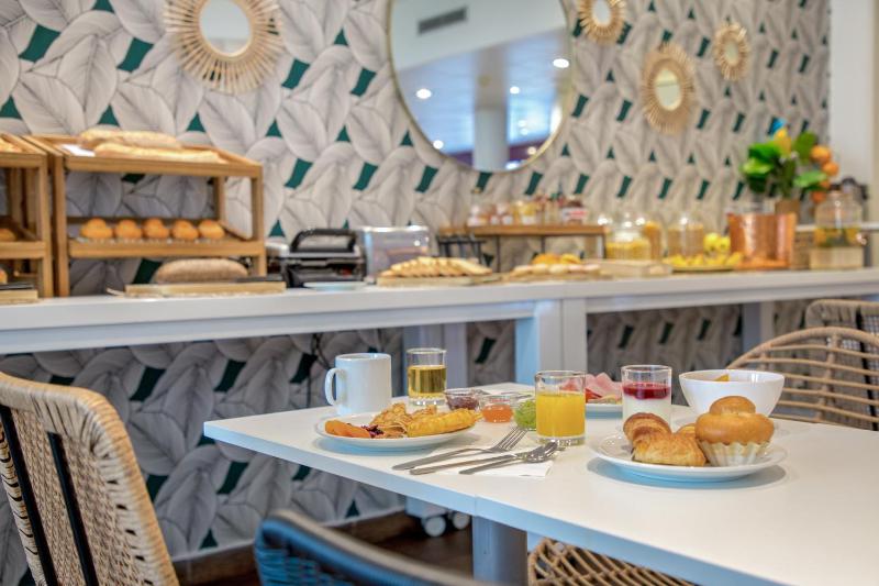 Novotel Suites Perpignan Centre Hotel - image 24