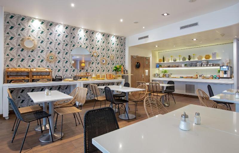 Novotel Suites Perpignan Centre Hotel - image 27