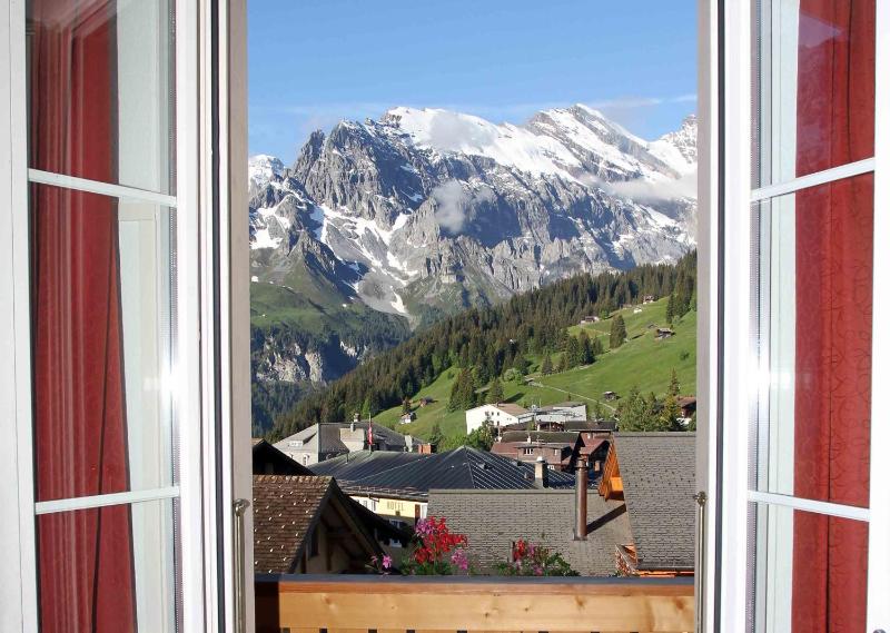 Superior Double Room with Balcony image 4