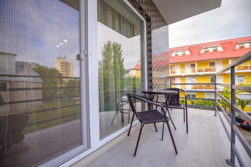 Comfort Triple Room image 2