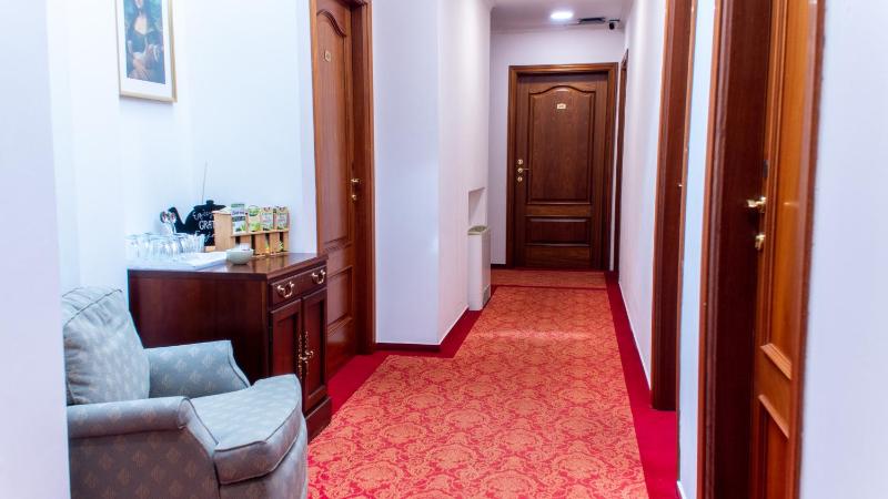 OPERA16 Guestrooms - image 16