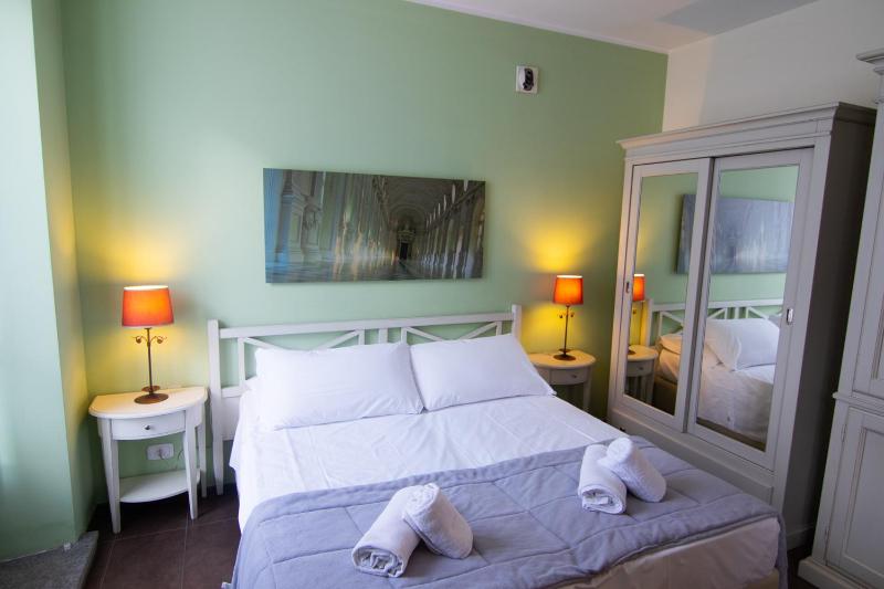 Triple Room image 2