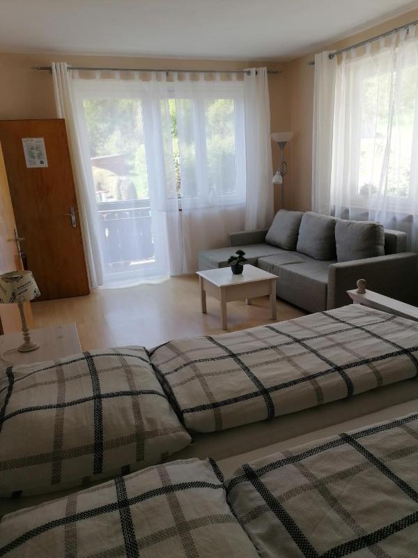 Double Room image 4