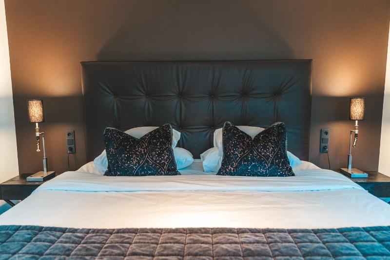 Junior Suite (Excluding entré Pool club) image 1