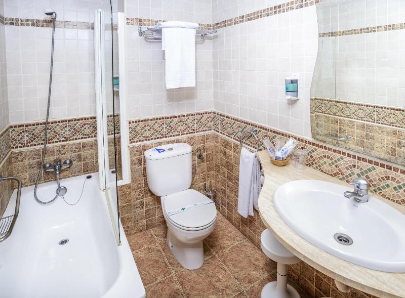 Hotel Mareny Benidorm - image 12