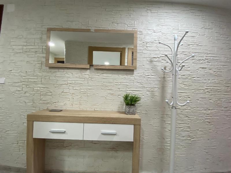 Apartment image 3