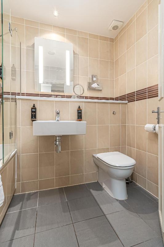 Classic Single Room image 3