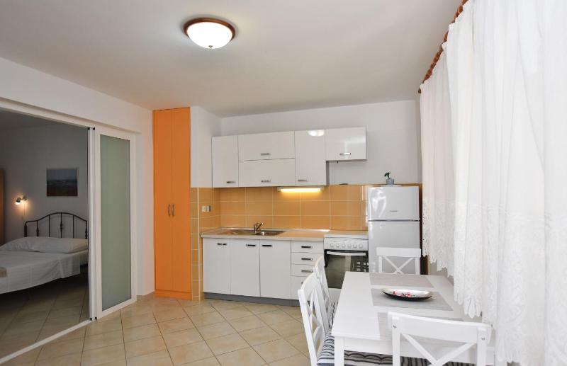 Apartments Eva - image 11