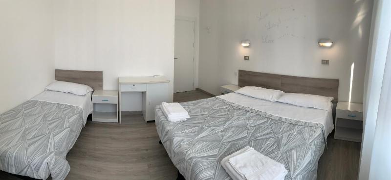 Double or Twin Room image 1