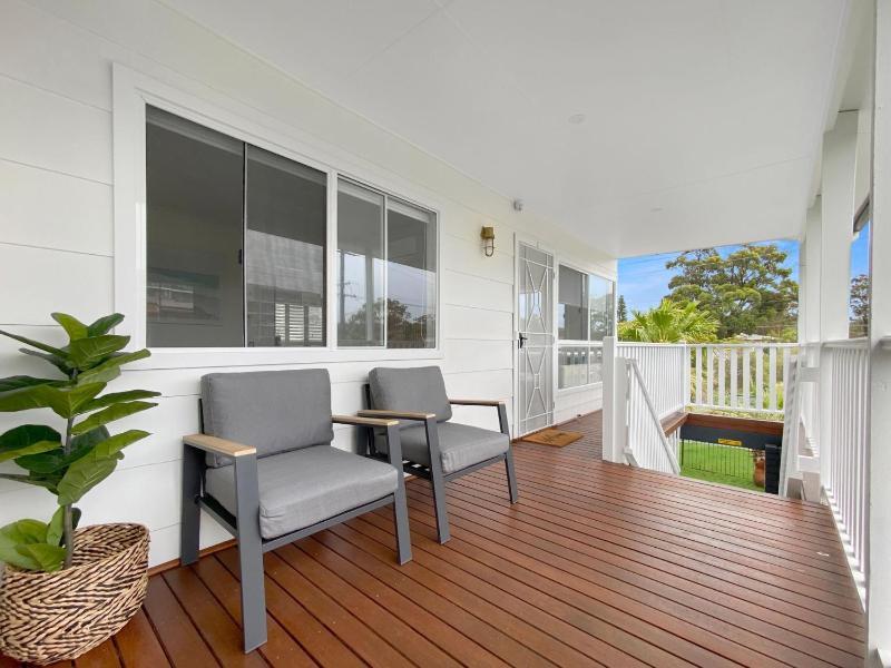 Shoal Bay Beach House Three - image 30