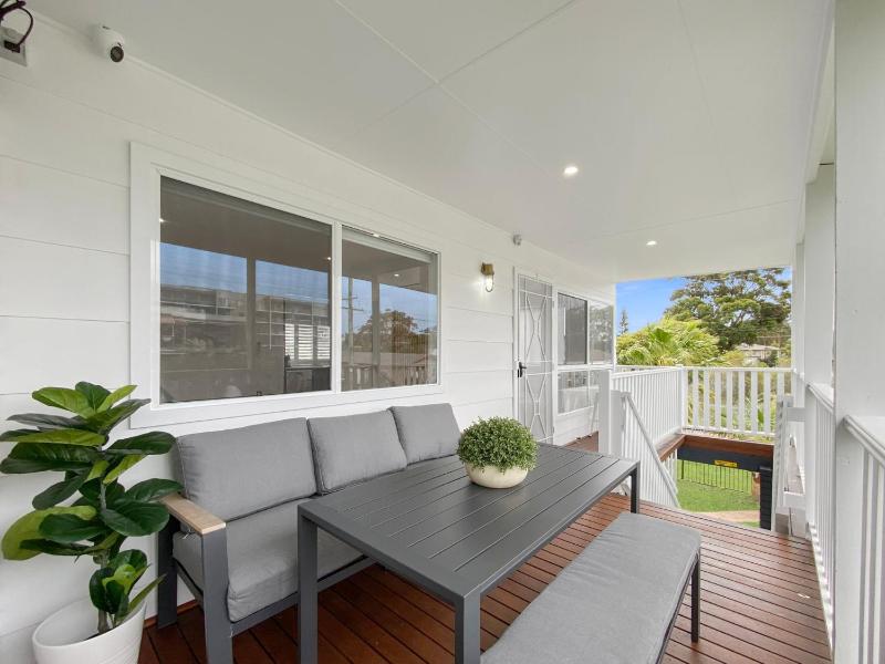 Shoal Bay Beach House Three - image 32