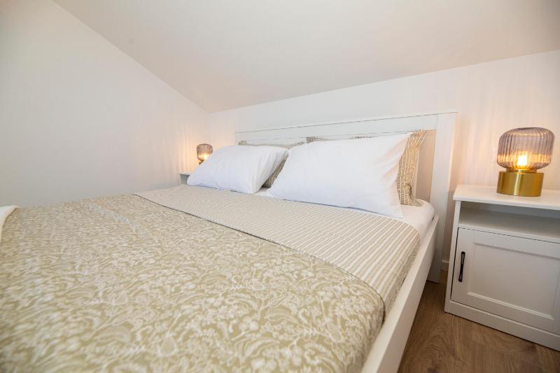 The Jazz Makarska Apartment Old town locatedfree parking - image 6