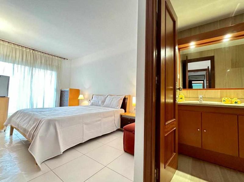 Tossa Veran – 100m Playa Parking y Wifi piscina - image 42
