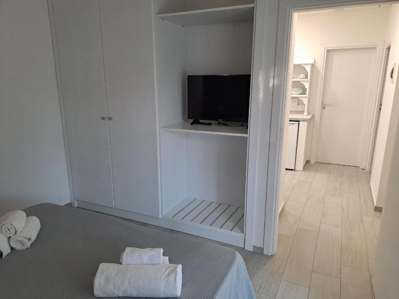 Le Roccette Mare Beach Hotel & Restaurant - image 24