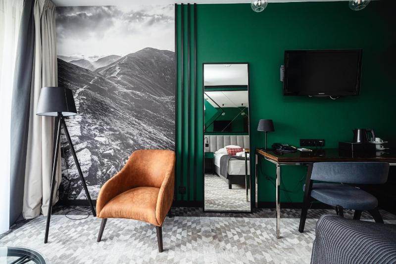 Standard Plus room with Balcony image 4