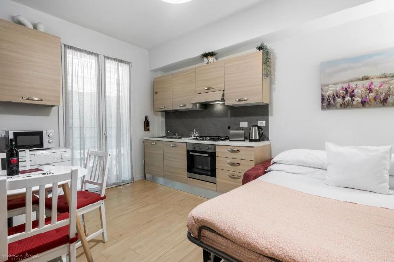 Wine Apartments Florence Masseto - image 4