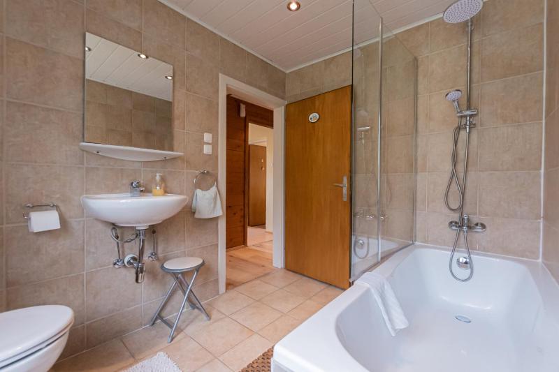 Double Room with Private External Bathroom image 3