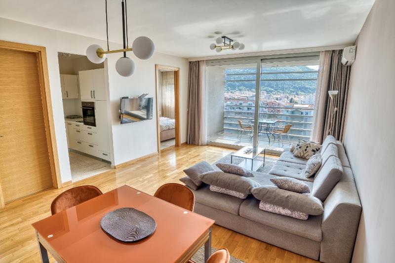 Apartment with Sea View image 1