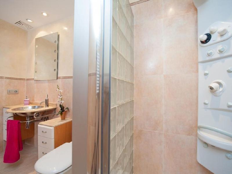 Holiday Home image 3